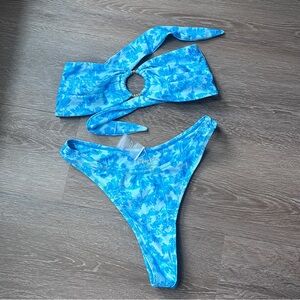 Kulani Kinis Ocean Paradise + Sarong PLS READ DESCRIPTION FOR SIZING